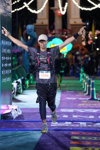 BIB: 5290
                            <button type="button" onclick="openModal(26223216)" class="btn btn-primary btn-sm float-right btn-popup" data-toggle="modal" data-target=".modal-high-quality">
                        <i class="fas fa-shopping-cart"></i> Add to Cart
                    </button>
                                            <button type="button" onclick="isThisMe(26223216, true)" class="btn btn-success btn-sm float-right btn-popup btn-isme hidden" data-toggle="tooltip" data-placement="bottom" title="นี่คือรูปของคุณใช่ไหม คลิกที่นี่เพื่อเอาเข้าอัลบั้ม">
                        <i class="fas fa-plus"></i> Add to album
                    </button>
                    <button type="button" onclick="isThisMe(26223216, false)" class="btn btn-warning btn-sm float-right btn-popup btn-isnotme hidden">
                        <i class="fas fa-ban"></i> Remove from album
                    </button>